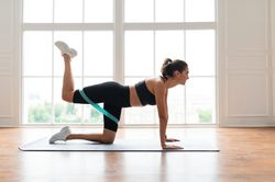 Nhà chật vẫn có thể tập gym: 6 dụng cụ kháng lực nhỏ gọn để bạn dựng 'phòng tập tại gia'