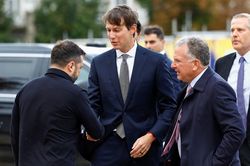 Hội đàm với đặc phái viên Mỹ, Tổng thống Ukraine nói xung đột 'sẽ tiếp diễn'