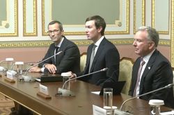 Mỹ thúc đẩy đàm phán hòa bình Ukraine sau chuyến thăm Nga