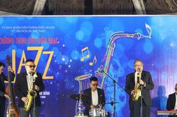 Khi Jazz gọi mùa thu Hà Nội