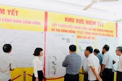 Người dân phường Bồ Đề góp ý quy hoạch phân khu đô thị sông Hồng