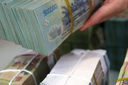Lãi suất kỳ hạn 6 tháng lên tới 9,2%: Gửi 300 triệu đồng nhận bao nhiêu tiền?