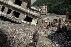 Nepal yêu cầu bồi thường 20 triệu USD sau trận lũ quét tàn khốc khiến hơn 1.300 người thiệt mạng