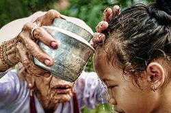 Người mang nét đẹp Việt ra thế giới