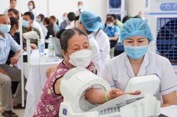 Đề xuất chính sách chăm sóc sức khỏe, dân số