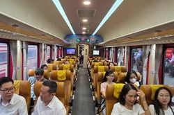 Tiếp tục nghiên cứu, nhân rộng mô hình 'đoàn tàu chuyên biệt'