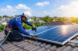 Hà Nội: Hỗ trợ đến 6 triệu đồng cho hộ dân lắp điện mặt trời mái nhà