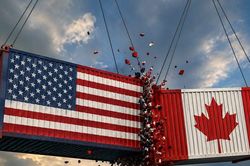 Tranh chấp thương mại leo thang, Canada bắt đầu giáng đòn thuế đáp trả Mỹ