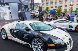 Bugatti suýt bị phạt nguội oan có phải siêu xe 50 tỷ của ông Đặng Lê Nguyên Vũ?