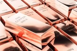 Giá đồng lên mức cao kỷ lục giữa biến động thuế quan
