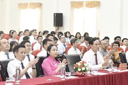 Bồi dưỡng cán bộ, công chức, viên chức theo yêu cầu vị trí việc làm