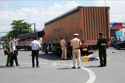 Khắc phục hậu quả vụ tai nạn giao thông đặc biệt nghiêm trọng tại Đồng Nai