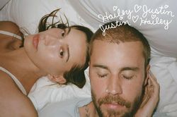 Justin Bieber và vợ siêu mẫu khóa môi tình tứ trong bộ ảnh mới