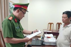 Mua 13 hóa đơn trái phép, giám đốc doanh nghiệp bị khởi tố