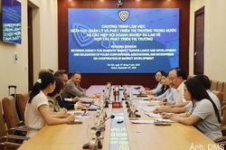 Doanh nghiệp Ba Lan tìm nguồn mỹ phẩm, hoa quả sấy từ Việt Nam