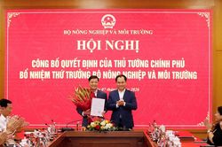 Thủ tướng bổ nhiệm tân Thứ trưởng Bộ Nông nghiệp và Môi trường