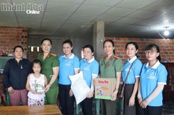 Phát triển Đảng trong hội viên phụ nữ - Kỳ 2: Dấu ấn đảng viên nữ ở cơ sở