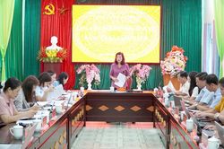Đoàn kiểm tra, giám sát của Ban Thường vụ Tỉnh ủy làm việc với Ban Thường vụ Đảng ủy các xã