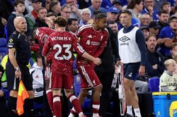 Liverpool công bố bản hợp đồng trị giá 300 triệu bảng