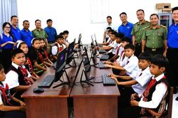 Phối hợp tổ chức chương trình đồng hành cùng thanh, thiếu nhi vùng biên giới