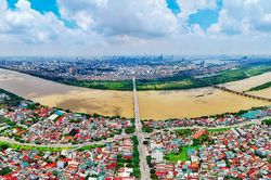 Giữ hồn làng trong nhịp phát triển bên sông Hồng