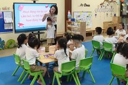 Hà Nội tiếp tục xét thăng hạng cho hơn 18.700 giáo viên