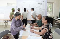 Người dân Long Biên góp ý cho không gian phát triển ven sông Hồng