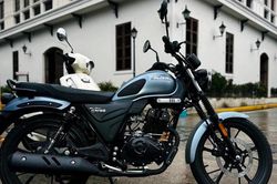 Suzuki ra mắt xe côn tay GN160 động cơ 162 phân khối, giá khoảng 2.000 USD