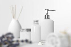 Thu hồi loạt dầu gội, sữa tắm vi phạm