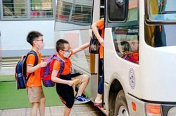Hà Nội kiểm tra diện rộng xe đưa đón học sinh