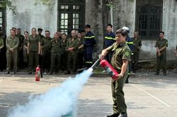 Trang bị kỹ năng nghiệp vụ phòng cháy cho lực lượng bảo vệ an ninh, trật tự ở cơ sở