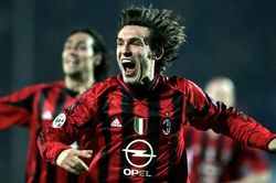Pirlo và nghệ thuật nhả chữ tinh tế như chuyền bóng