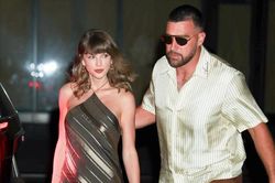 Đặc quyền của Taylor Swift và chồng cầu thủ
