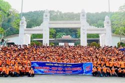 Đưa hàng nghìn học sinh đi trải nghiệm không phép, một doanh nghiệp bị phạt