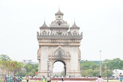 Những Khải hoàn môn nổi tiếng trên thế giới