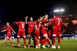 V.League 2026/27:Khai màn rực lửa, khán đài bùng nổ