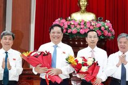Ông Nguyễn Thanh Nhàn được bầu giữ chức Chủ tịch UBND tỉnh Đồng Tháp