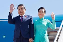 [Ảnh] Chủ tịch Quốc hội và Phu nhân bắt đầu thăm chính thức Mông Cổ