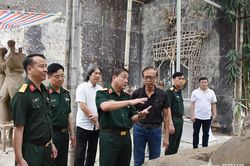 Thượng tướng Trương Thiên Tô chủ trì họp Hội đồng lựa chọn tác phẩm nghệ thuật điêu khắc duyệt đợt 2