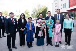 Chủ tịch Quốc hội Trần Thanh Mẫn và phu nhân thăm Trường liên cấp số 14 mang tên Chủ tịch Hồ Chí Minh tại Mông Cổ