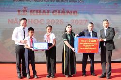 Nỗ lực cung ứng, xử lý tình trạng thiếu sách giáo khoa cục bộ đầu năm học mới