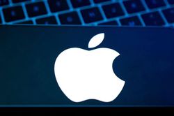 Chiếc iPhone màn hình gập đầu tiên