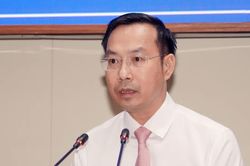 Đồng chí Nguyễn Thanh Nhàn được bầu giữ chức Chủ tịch UBND tỉnh Đồng Tháp