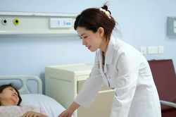 Viêm da dầu dễ tái phát gây ảnh hưởng chất lượng sống