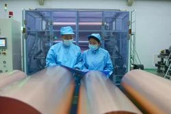 Giá đồng phá đỉnh, thuế Mỹ châm ngòi cuộc đua gom hàng