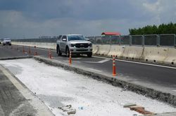Truy trách nhiệm vụ ô tô sụp hố trên cao tốc ở Đồng Nai