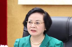 Bộ Nội vụ được yêu cầu chuẩn bị nhiều phương án cải cách tiền lương