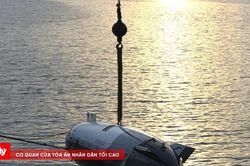 Iran thu giữ thiết bị lặn không người lái hiện đại của Mỹ