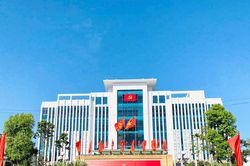 Hà Nội kỷ luật 2 đảng viên nhận hối lộ