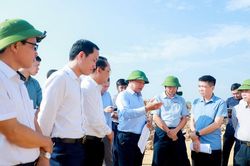 Phó Chủ tịch UBND tỉnh Nghệ An đốc thúc tiến độ 41 khu tái định cư đường sắt tốc độ cao